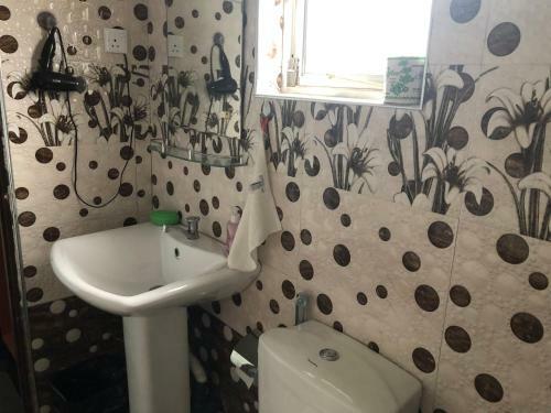 Hostal Shenys Beach Villa