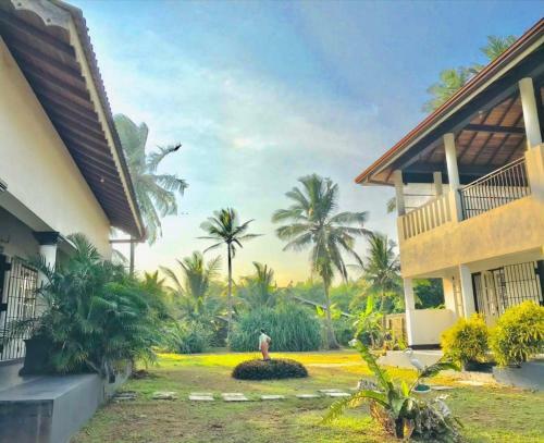 Villa In Waikkal Beach Negombo