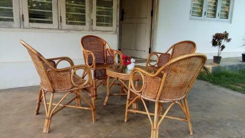 Bed & Breakfast Xaviers Nila Villa