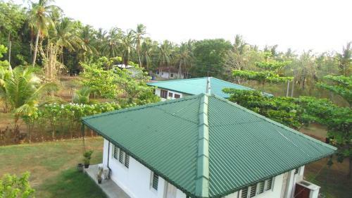Bed & Breakfast Xaviers Nila Villa