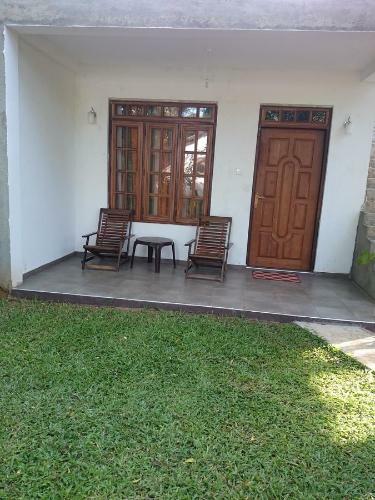 Isanka Lion Lodge