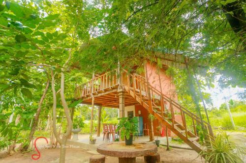 Bed & Breakfast Sigiri Free View Tree House