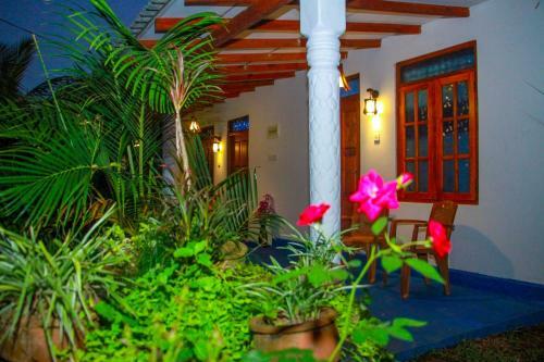 Hostal Mayura Lake