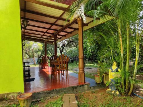 Sigiriya Aura Hotel