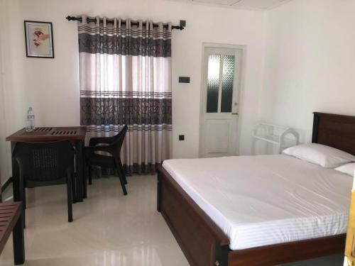 Hostal Ocean Breeze Villa - Wadduwa.