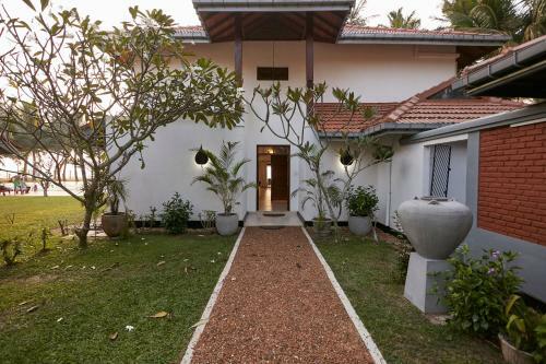 The Beach Villas By Ceylon Bungalows