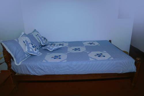 Hostal Golden Surfer Beach Hotel