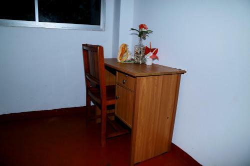 Hostal Golden Surfer Beach Hotel