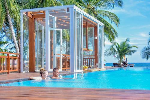 Hotel Marakolliya Beach Resort