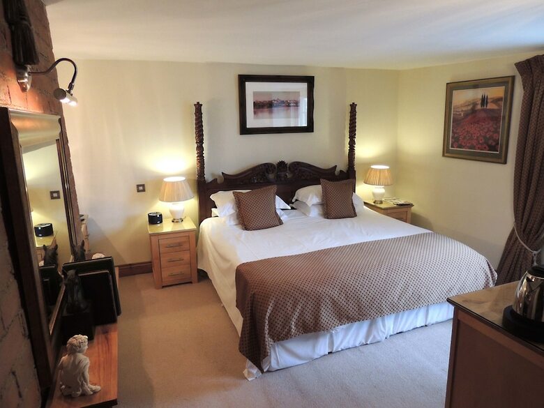 Hostal Willow Tree House