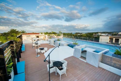 Ferra Hotel And Garden Suites