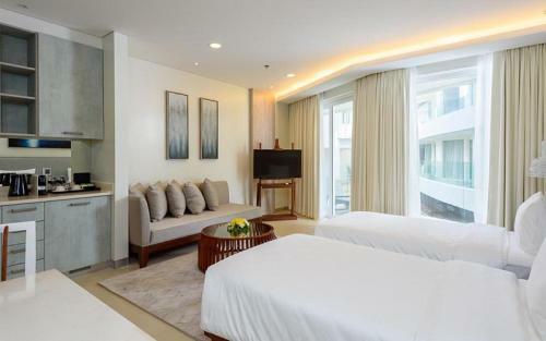 Hotel Aqua Boracay