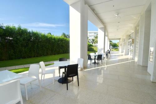 Hotel Aqua Boracay