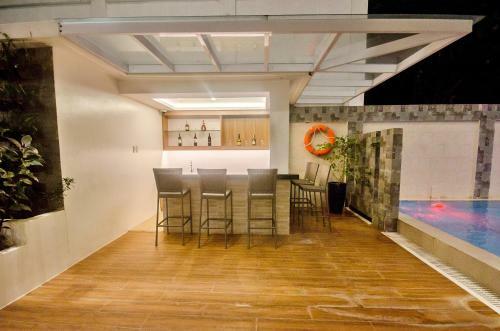 Hotel Commander Suites De Boracay
