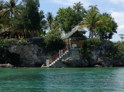 Hostal Sambag Hideaway Bungalows