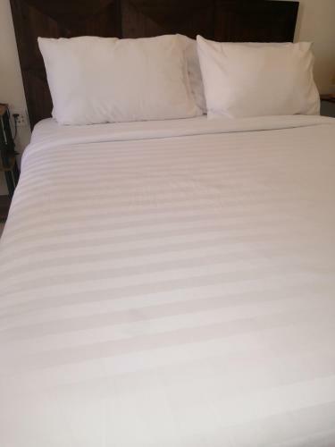 Hotel Harman Suites Moalboal