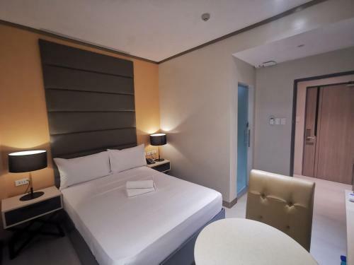 Yes Hotel Pandi Bulacan