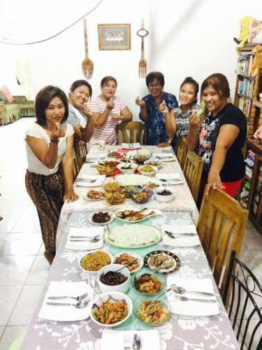 Hostal Bg?s Backpacker?s Guest House