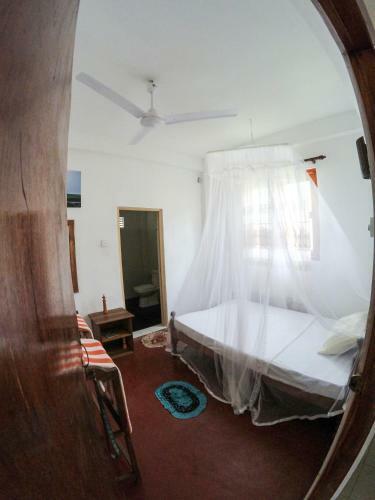Hostal The Sea View Villa Surf School