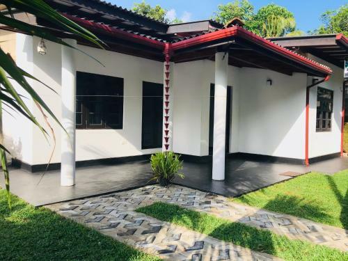 Hostal Asha Villa Weligama