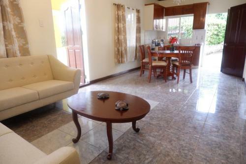 Villa Camotes