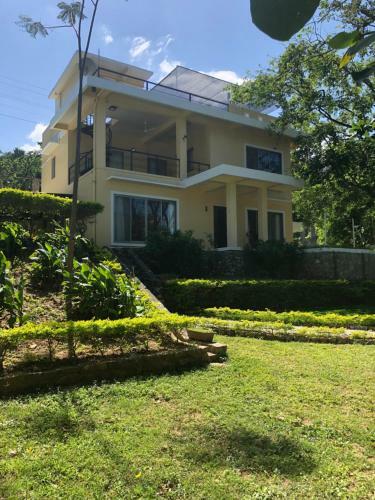 Hotel Amami Beachfront Villa With Private Beach