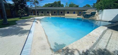 Hotel Hidden Lagoon Resort
