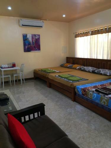 Hostal Studio-type Villa For 8pax + Pool(Exclusive) + Netflix + Wifi