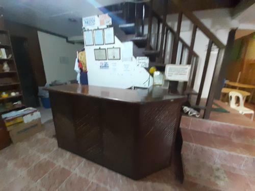 Hotel Oyo 633 Abelardo's Pension House
