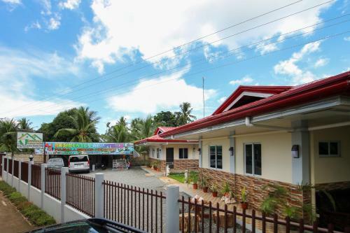 Aj Residences Apartelle
