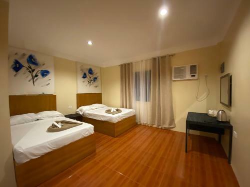Hotel J & C Beach Resort