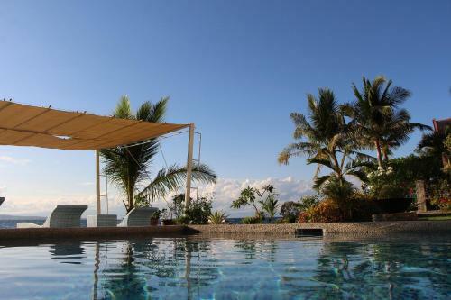 Hotel Emoha Dive Resort