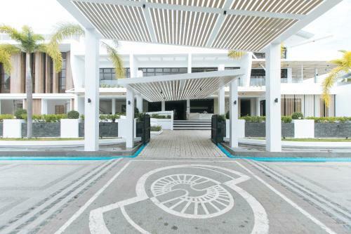 Southpick Resort And Hotel Laguna