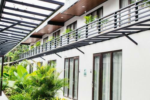 Hotel Holiday Suites Port Barton
