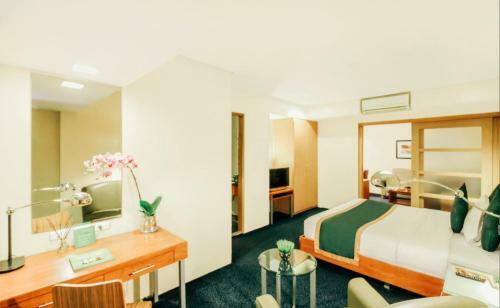 Greenhills Elan Hotel Modern