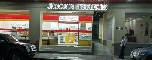 Apartamentos Jhocson Residences