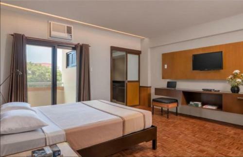 Tropicana Suites - Quarantine Hotel