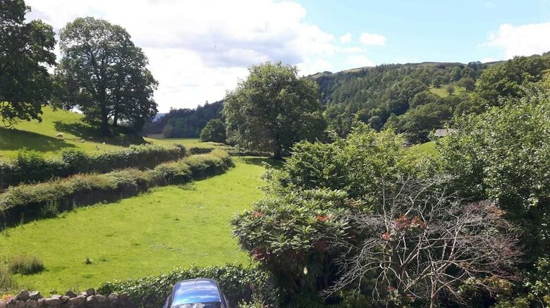 Hostal Crow How Country Guest House
