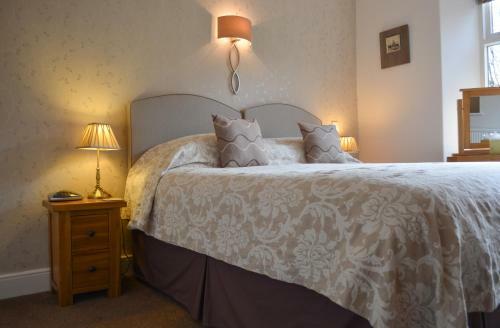Hostal Riverside