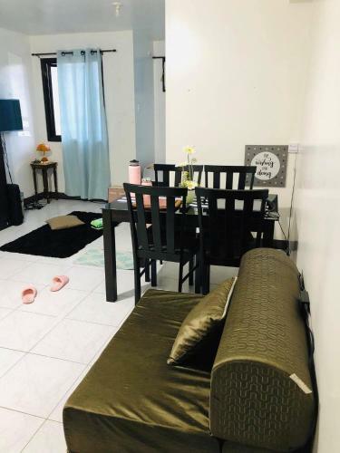 Hostal The Avenue Residences