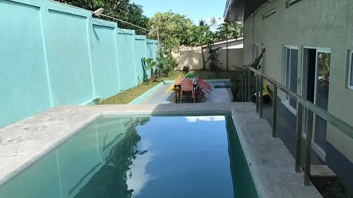 Tagaytay Luxery Pool Villa 8