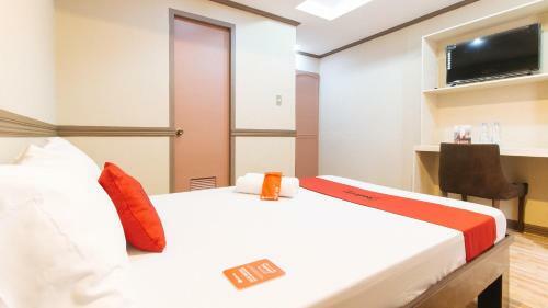 Hotel Reddoorz Canley Residential