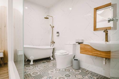 Yellow's Kenting B&B II