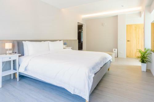 Revel Villa