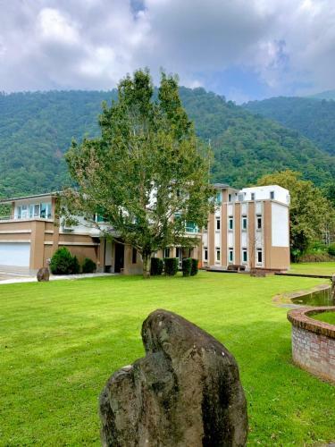 Revel Villa