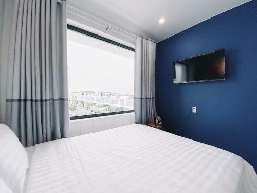 New Hotel