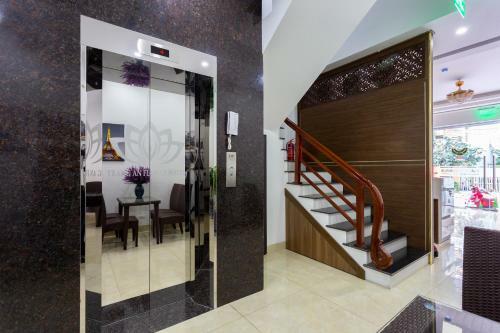 Bed & Breakfast Trang An Flower Hotel