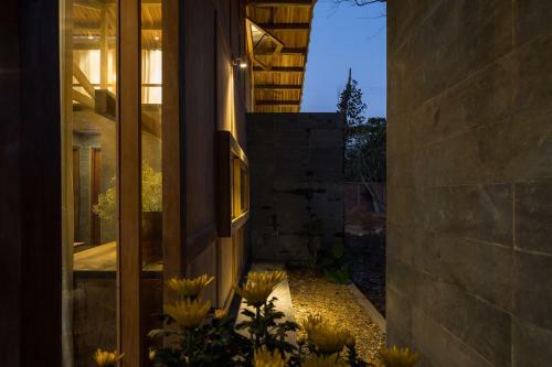 Hachi Homestay & Spa