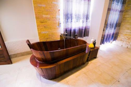 ?�ng Ph??ng Hotel