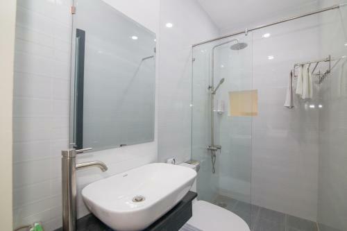 Relax Hotel